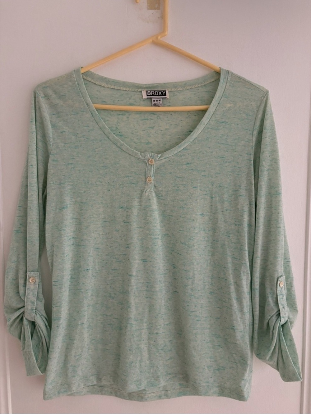 ROXY Henley Knit Top Shirt M Medium Long Sleeve Double Button w/ Button Sleeves